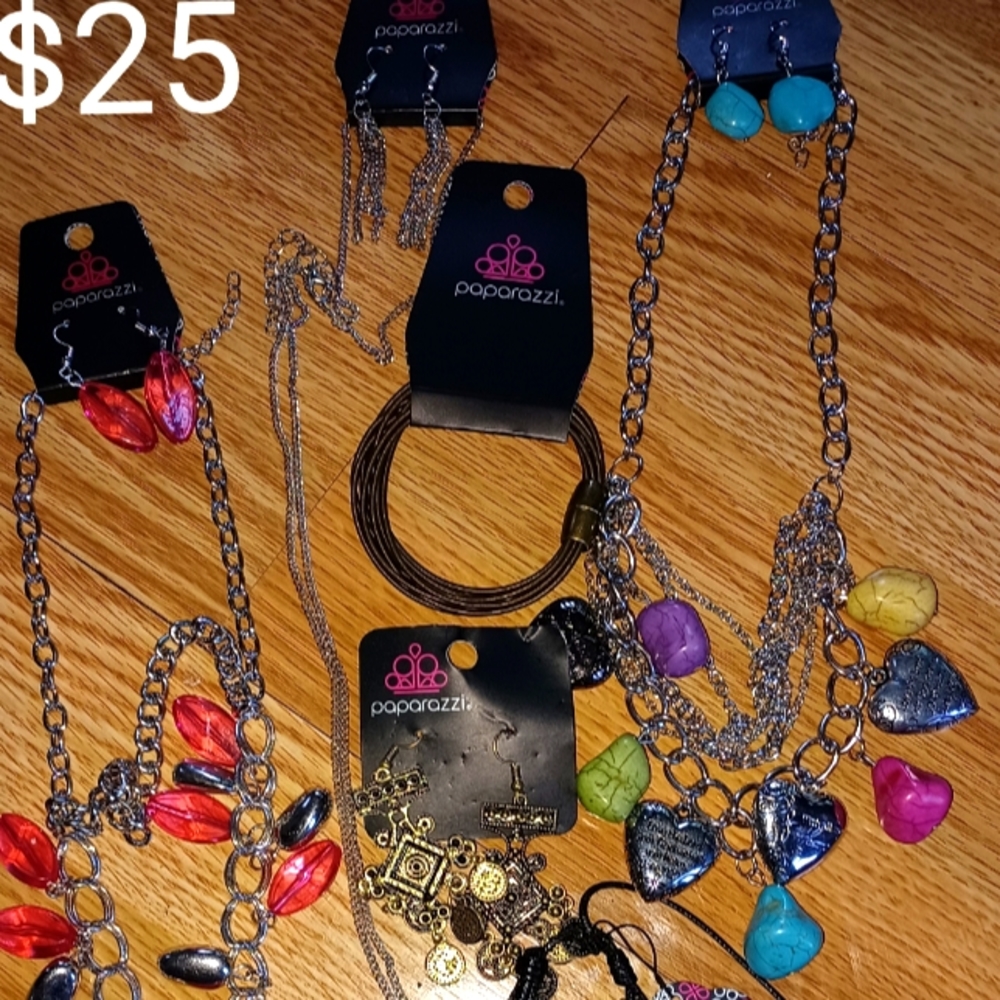 Paparazzi Jewelry Bundle
